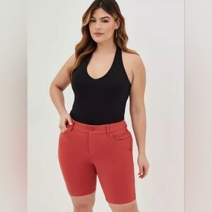 Torrid Black Foxy v-neck Halter Top 3x New